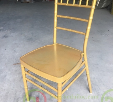 Ghế  sắt Tiffany tiệc cưới